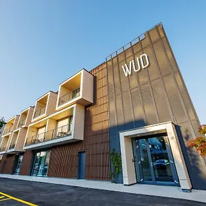 Hotel Wud